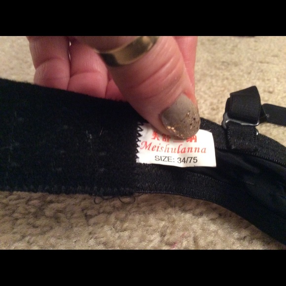 NWOT Red beaded bra - Picture 3 of 3